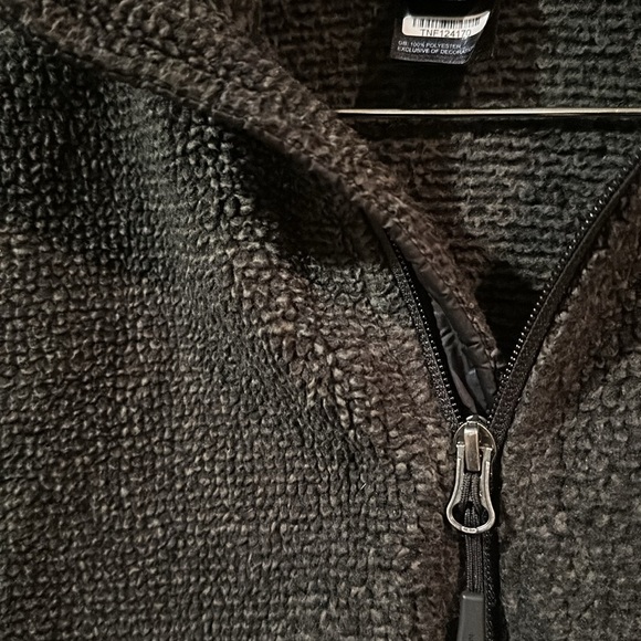 The North Face Osito 2 Fleece Jacket Coat Dark Green - Picture 4 of 8